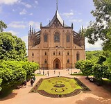 Het mooie St. Barbara Kathedraal