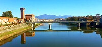 Uitzicht in de trein onderweg naar Lucca