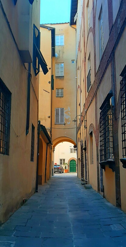 Straatbeeld Lucca