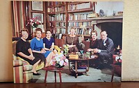 De Koninklijke familie in de huiskamer