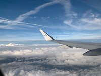 in de lucht onderweg naar Amsterdam