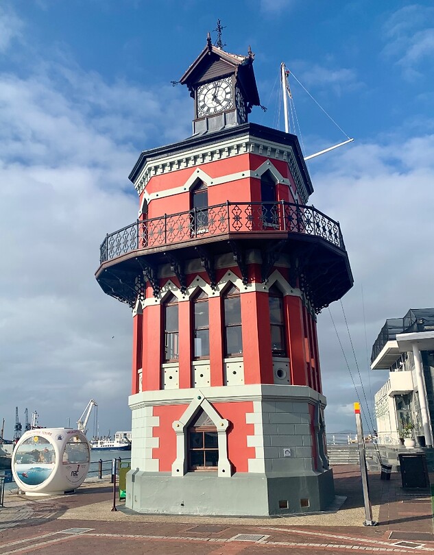 Klokkentoren in Kaapstad bij waterfront