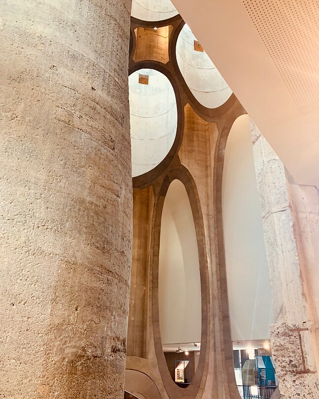 Silo's van binnen Kaapstad
