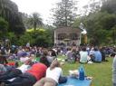picknickende people @ free concert