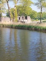 12. De steenen beer in sluis