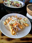 Tacos dorades