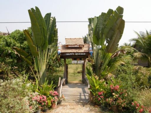Happy Garden cooking school