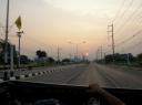 Zonsondergang vanuit de pickup