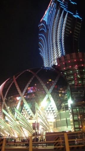 Macau Schiereiland - Grand Lisboa 's nachts