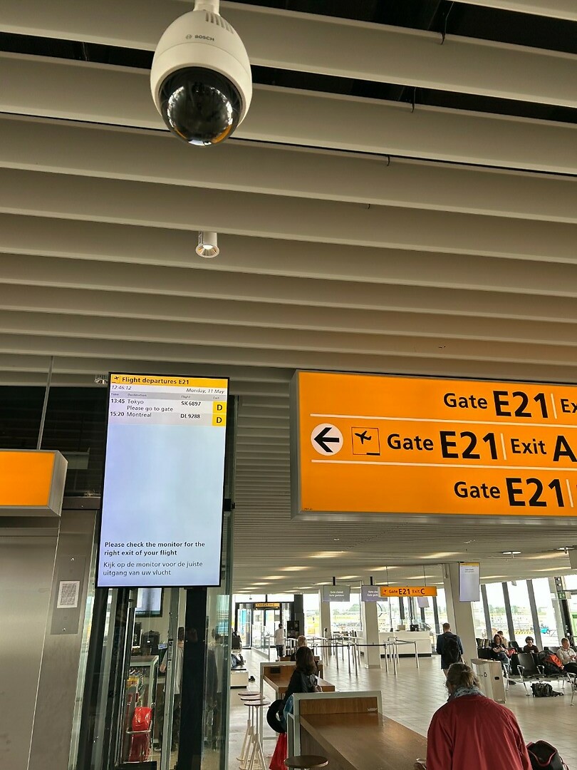 Gate E21