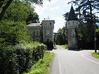P8201211