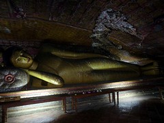 In cave tempel.