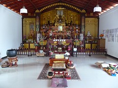 Tempel bij peace Pagode.