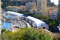 Dit deel van het F1 circuit heet "Tabac"