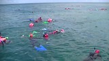 Siem en Johan snorkelen