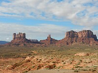 Goosenecks SP met in de verte Monument Valley