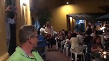 Gezellige muziek tijdens het diner in ‘La peña’.