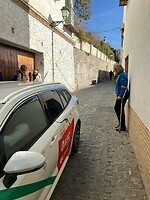De wegen in oud Granada zijn erg smal