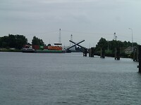2025-06-26 1536 bijzondere brug in Groningen