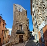Entre les deux rues
