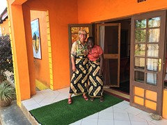 Hellen met Ruth een aardige guesthouse owner