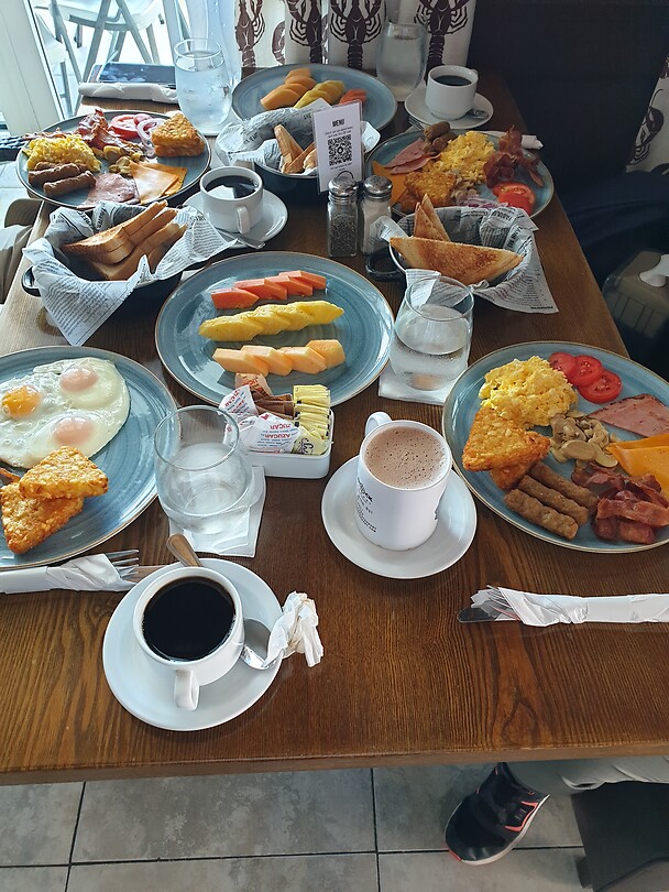 Ontbijt en lunch