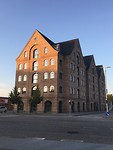 Oud magazijn aan kade in Aabenraa