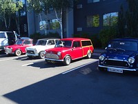 Mini Mini's in Hood River