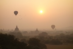 Zonsopkomst vanaf geheime pagode