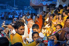 Aarti ceremony @ Parmarth Niketan Ashram  (2)