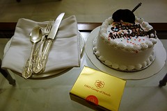 Chocola en taart voor de 'anniversary'