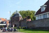 oude stadsmuur en poort "Harderwijk"