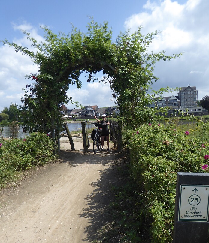 Oversteek Lottum