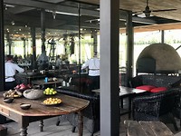 Lunch op Montes: Fuegos de Apalta