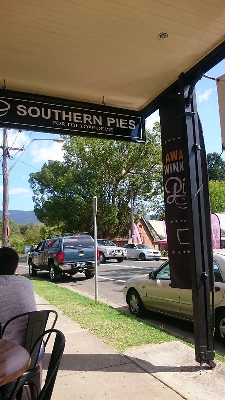 Australian Pies eten