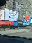De banner van ZGA hangt in bocht 8