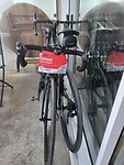 20240605 Startbewijs op de fiets vast