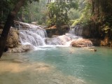 Tat Kuang Si waterval