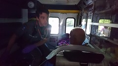 Onze rit met de ambulance hoop....