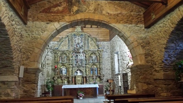binnenkant kerk 1