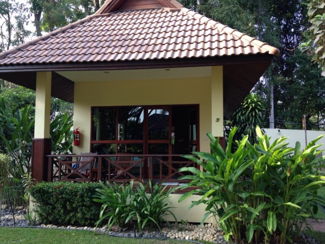 Oriental Kwai Resort, gebouw