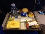 KLM intercontinentale Economy Class a la carte; smikkelen en smullen