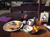Oriental Kwai Resort ontbijt 20150119