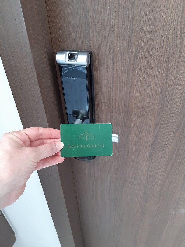 De sleutel van het nieuwe appartement!