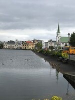 Fietstoer. Stadsmeer Reykjavik