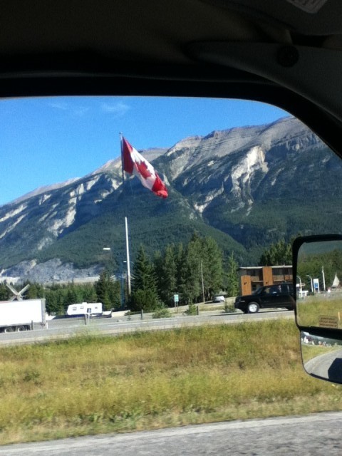 CANADA !