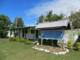 Bezoek aan school in Malolo