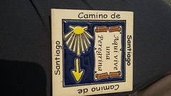 Onze souvenir. Hier woont een pelgrim. Hij is leuk.