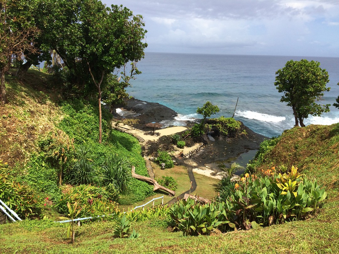 Beach to sua ocean trench