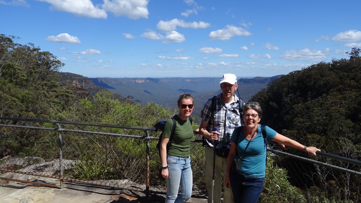 Hiking around The Three Sisters